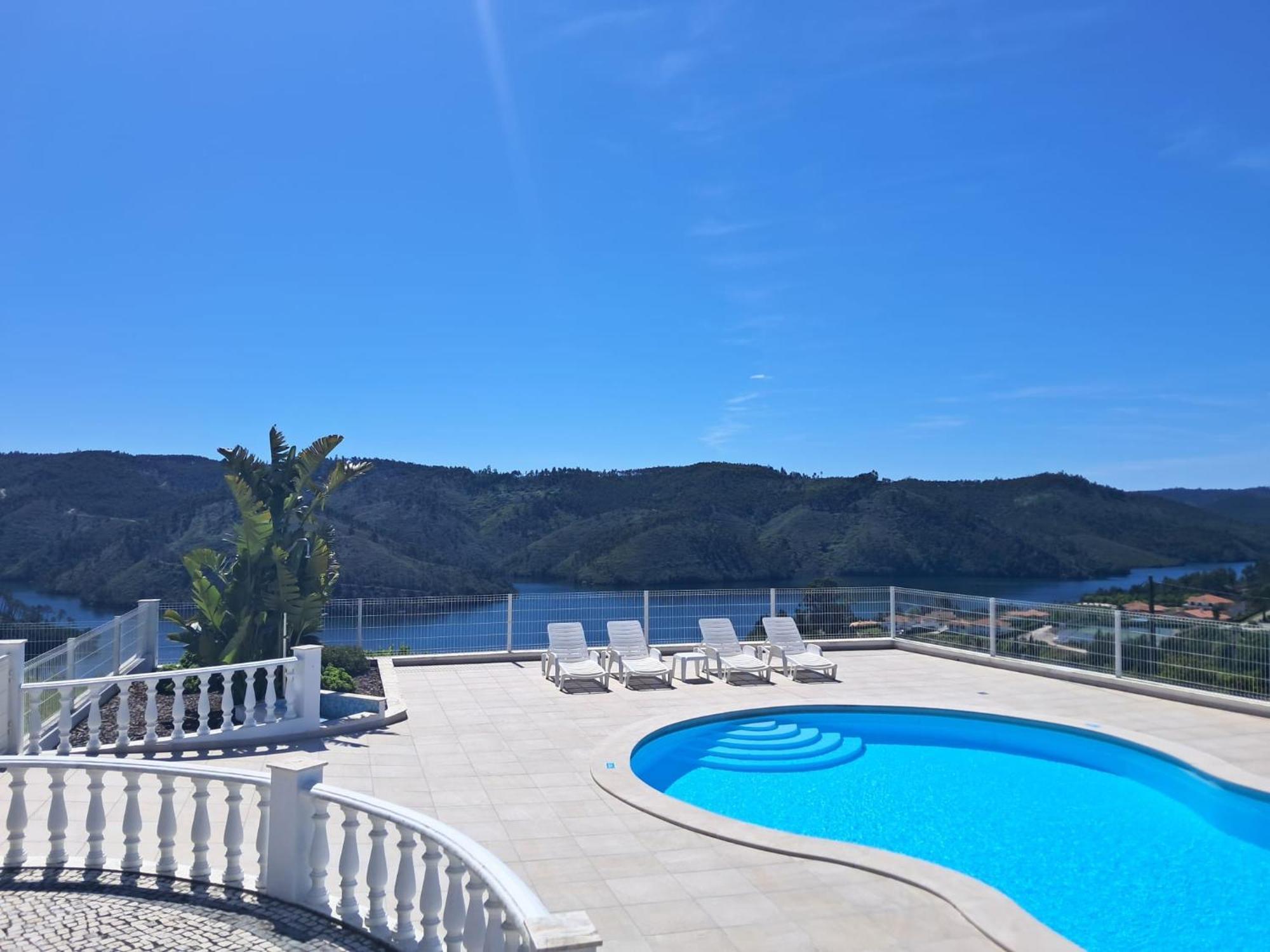 Lago Azul Villas Ferreira do Zêzere Dış mekan fotoğraf